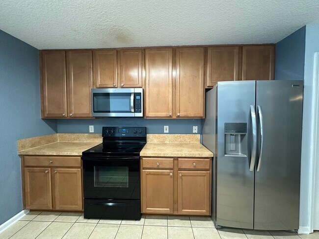 Building Photo - 9411 Osprey Branch Trail