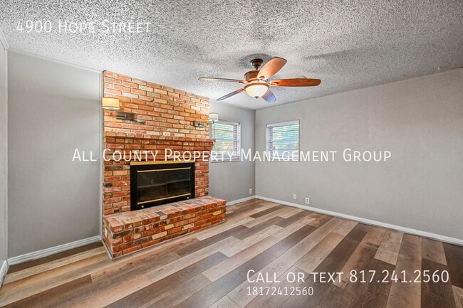 Building Photo - 4900 Hope St