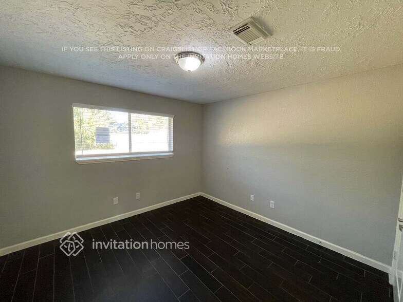 Building Photo - 12914 Foxburo Dr