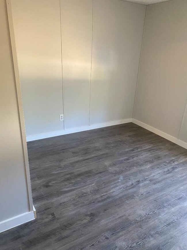 Building Photo - 188 AN Cir