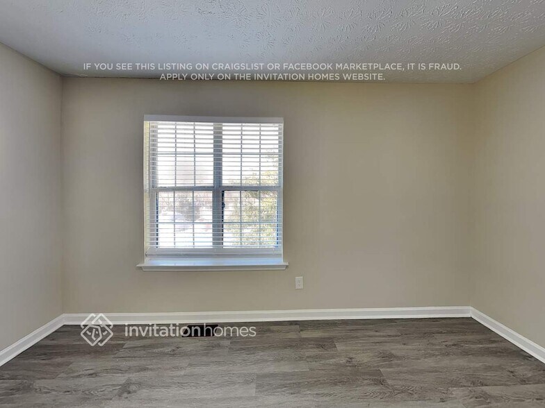 Building Photo - 3863 Creekbank Cove