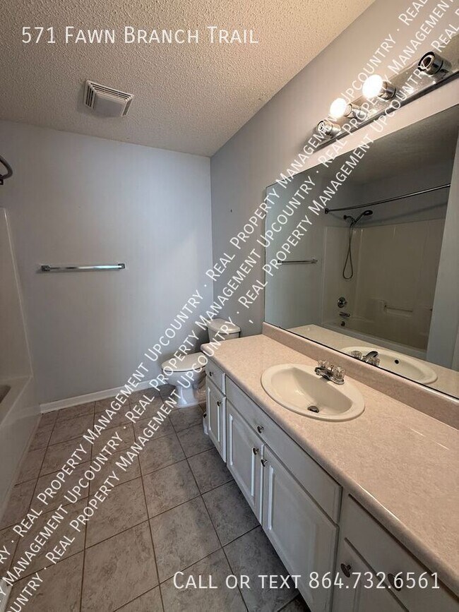 Building Photo - 571 Fawn Branch Trail