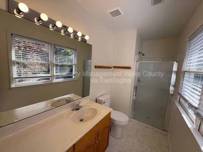 Building Photo - 306 Applecross Dr