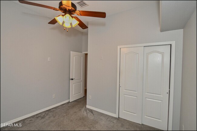 Building Photo - 11651 Dos Palmas Dr