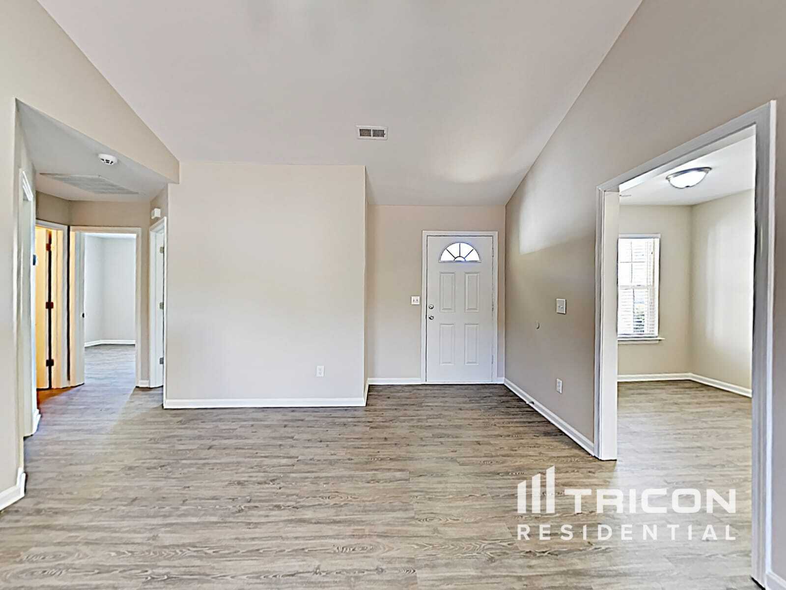 Building Photo - 1517 Crandon Dr