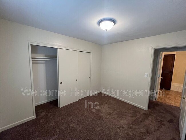 Building Photo - 5460 Concord Blvd