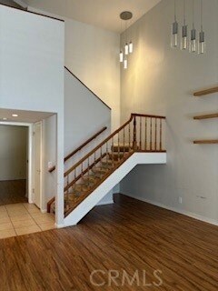 Building Photo - 915 S Ridgecrest Cir