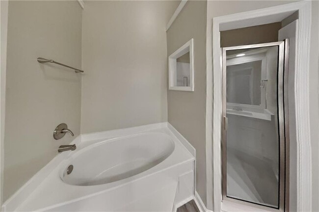 Building Photo - 2707 Bridgegate Cove NE