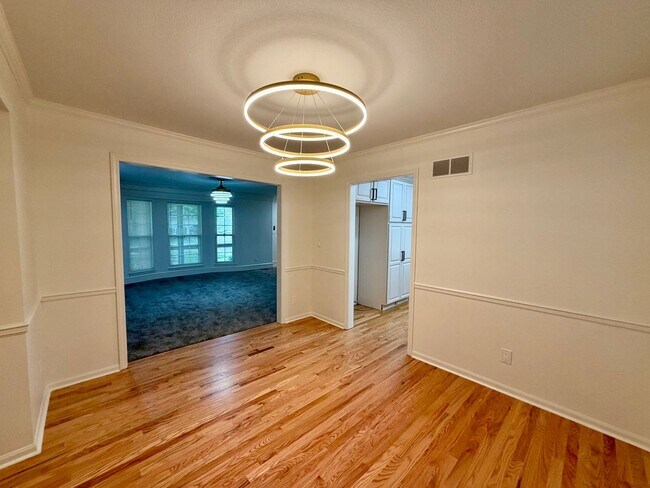 Building Photo - {14776} Fully Remodeled Two Story + Finished Basement + Fenced Yard