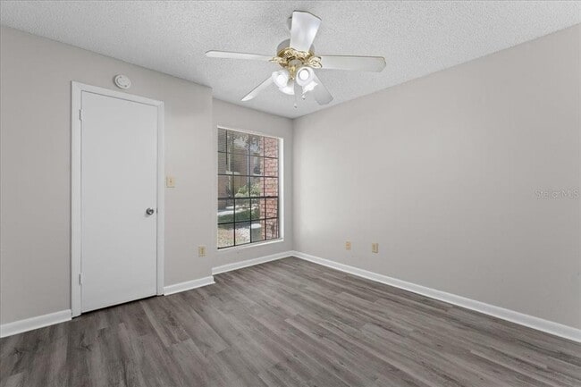 Building Photo - 8641 Fancy Finch Dr
