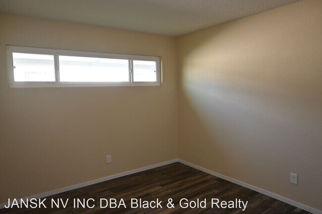 Building Photo - 2 br, 1 bath House - 2514 McCarran St. #2