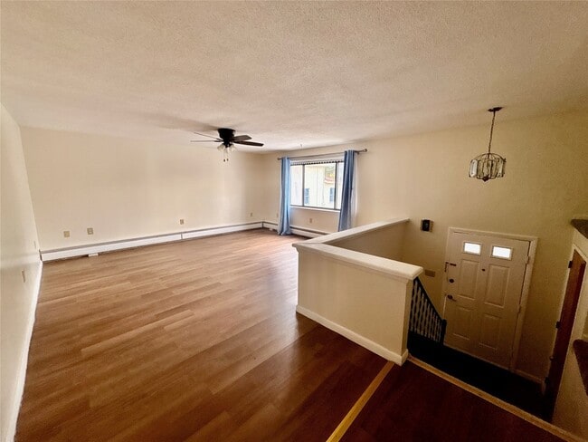 Building Photo - 1613 Newell Rd