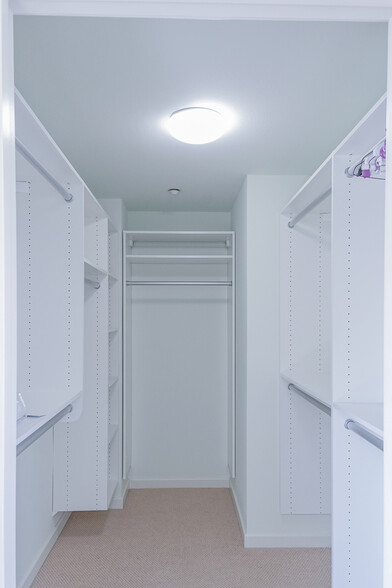 Building Photo - 1236 Poplar Ave