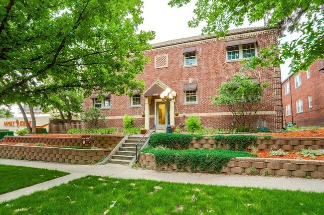 Building Photo - 1446 Gilpin St