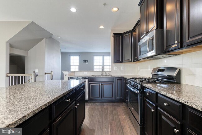 Building Photo - 7635 Telamon Wy