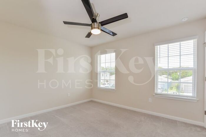 Building Photo - 3598 Lazy River Ter