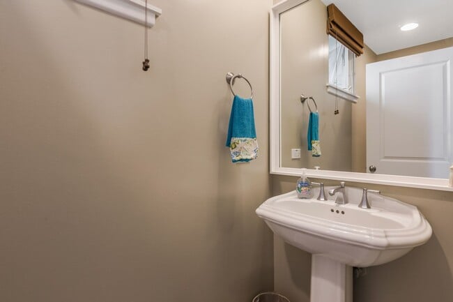 Building Photo - Beautiful 2 Bedroom Condo in Keauhou