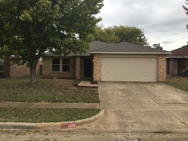 Primary Photo - 3878 Fox Meadow Way