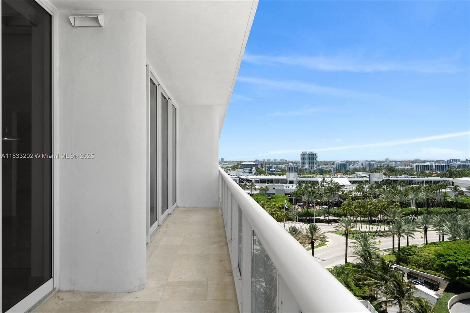 Building Photo - 9601 Collins Ave