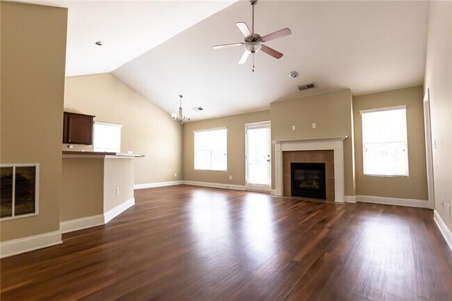 Building Photo - 4719 Sweet Water Dr