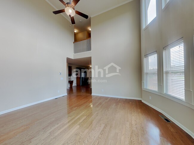 Building Photo - 9127 Hanover St