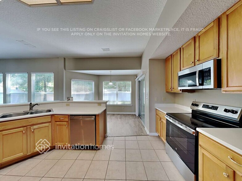 Building Photo - 209 Crooked Ct