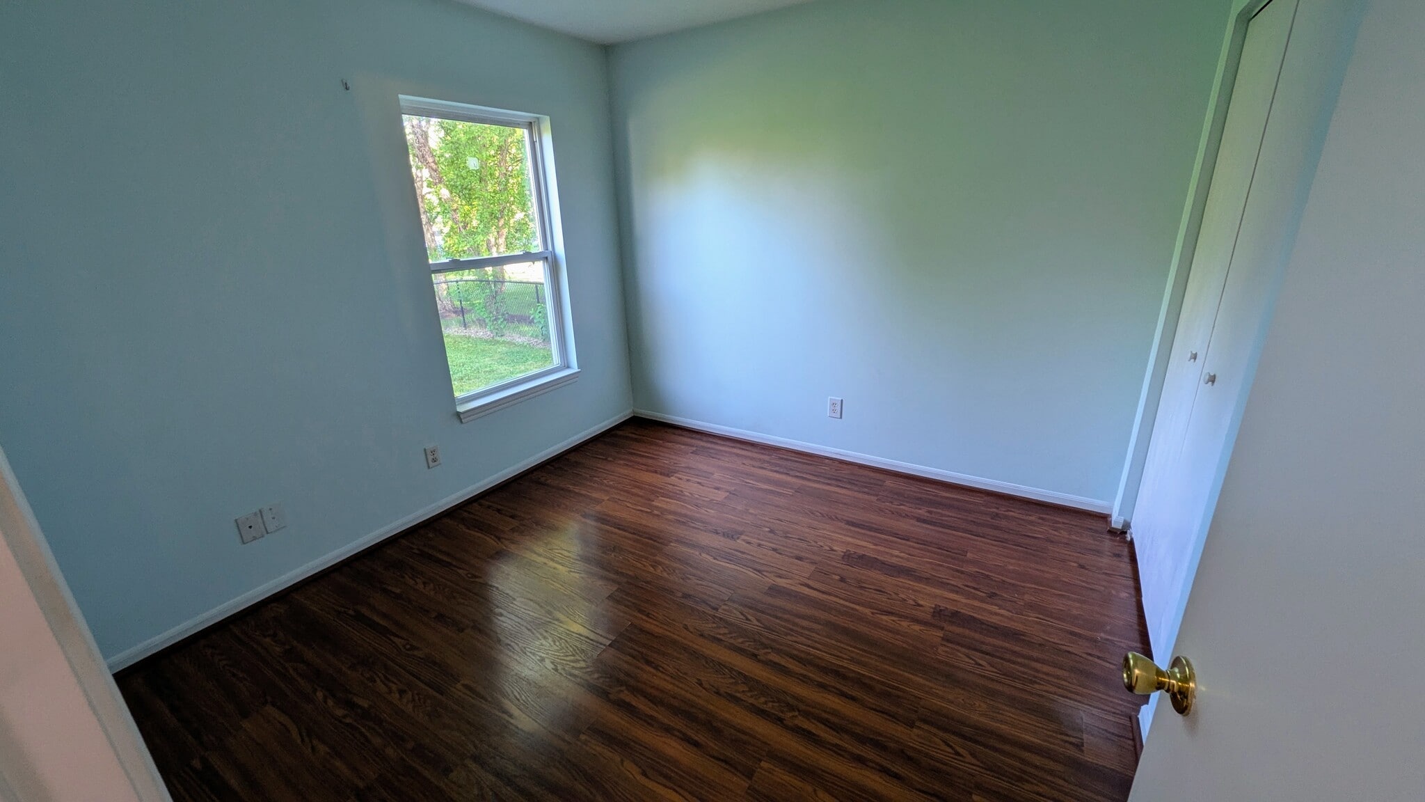 Building Photo - 1065 Williamsburg Way
