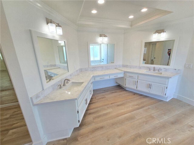 Building Photo - 1013 Cannonade Cir