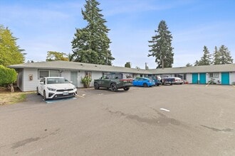 Building Photo - Candlewood