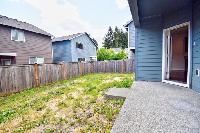 Building Photo - 5207 51st Way SE