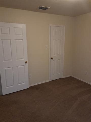 Building Photo - 305 Foreston Dr