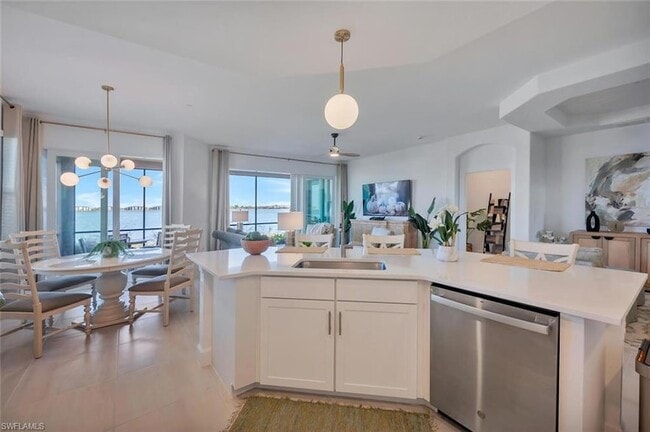 Building Photo - 16570 Ridgeview Cir