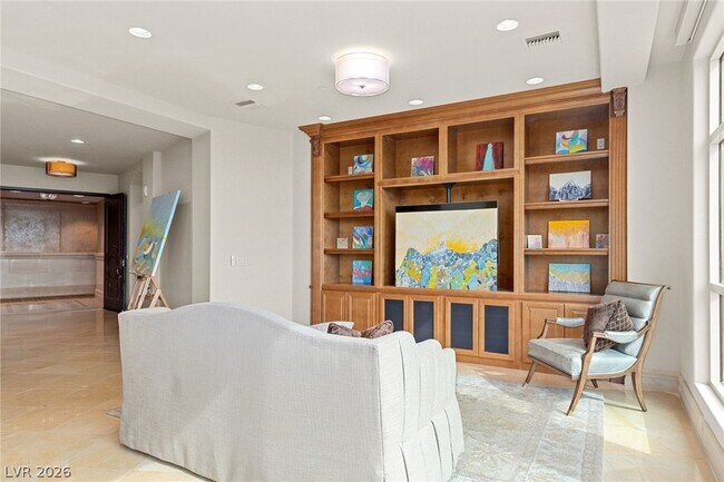 Building Photo - 9101 Alta Dr