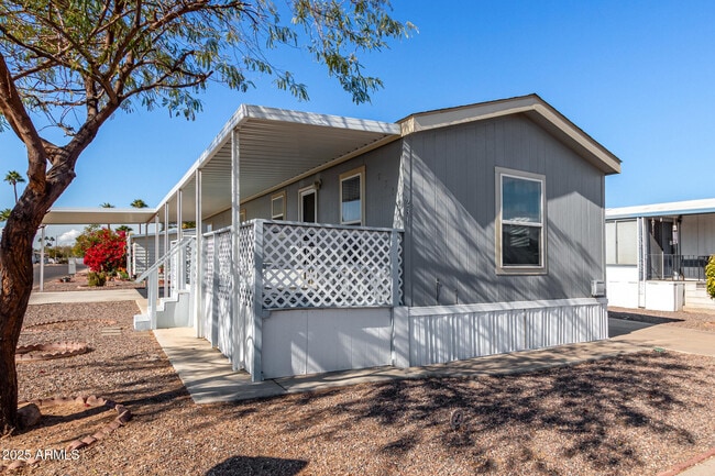 Building Photo - 2650 W Union Hills Dr