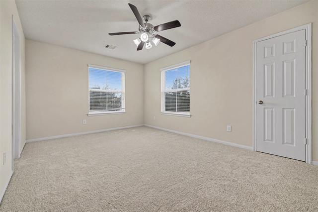 Building Photo - 9997 Knob Hollow Way