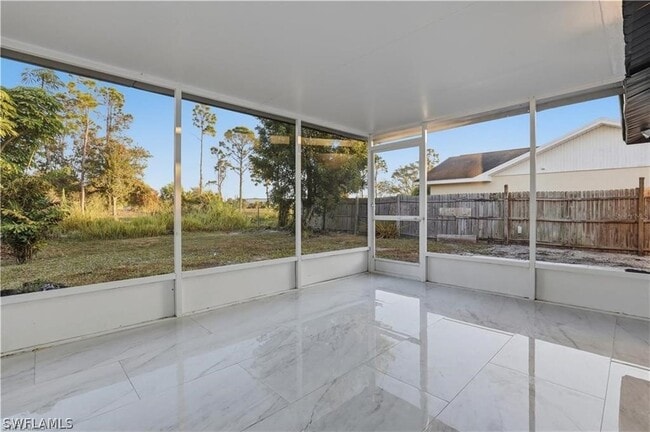 Building Photo - 7595 Winged Foot Dr