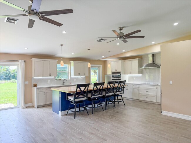 Building Photo - 17420 SW 54th St