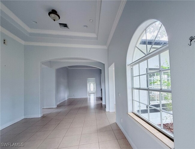 Building Photo - 3465 Everglades Blvd N