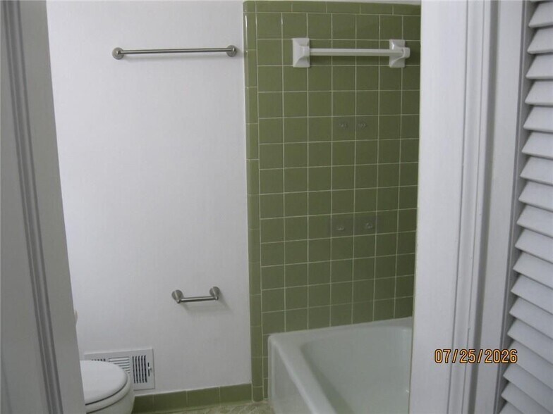 Building Photo - 5159 Stratham Dr