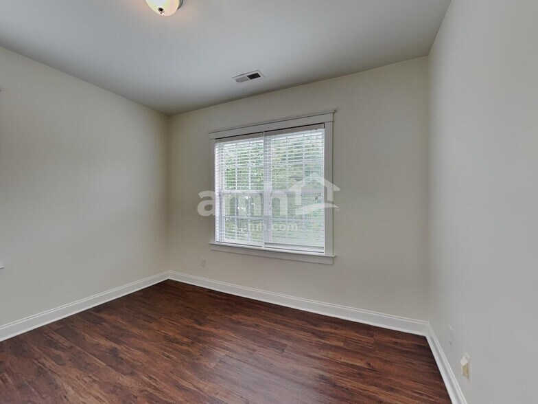 Building Photo - 13834 Carleen Way Dr