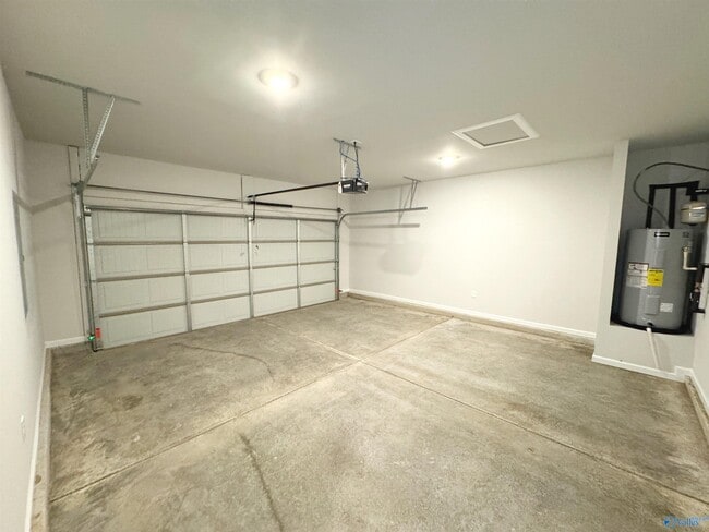 Building Photo - 28550 Whitehall Ln