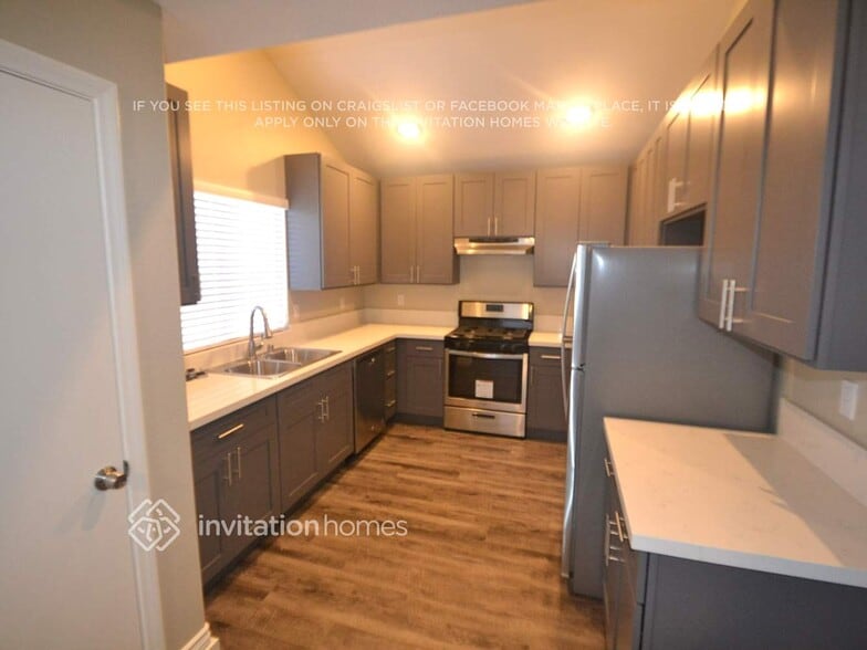 Building Photo - 3368 Stacey Lyn Dr