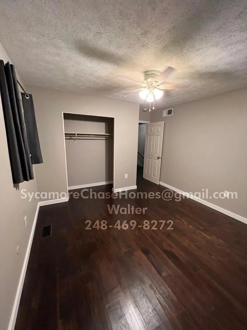 Building Photo - 2912 Canarsie Dr