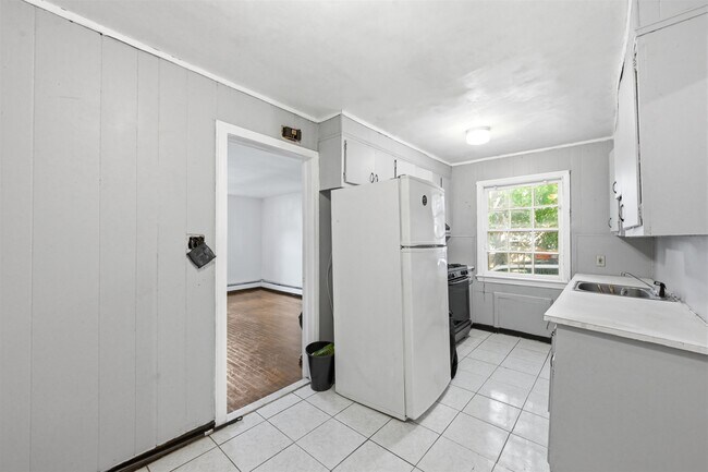 Building Photo - 10 McGotty Pl