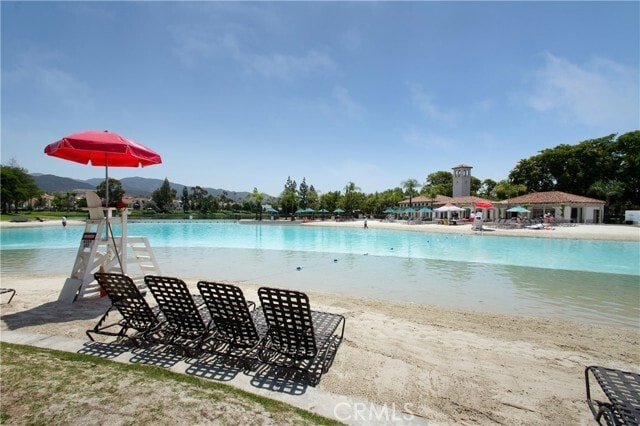 Building Photo - 19 Redbud