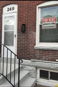 Building Photo - TRENTON -2 BED 1.BATH