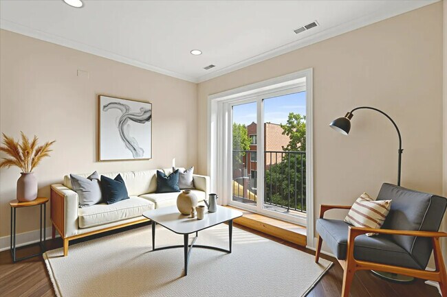 Building Photo - 4010 N Central Park Ave