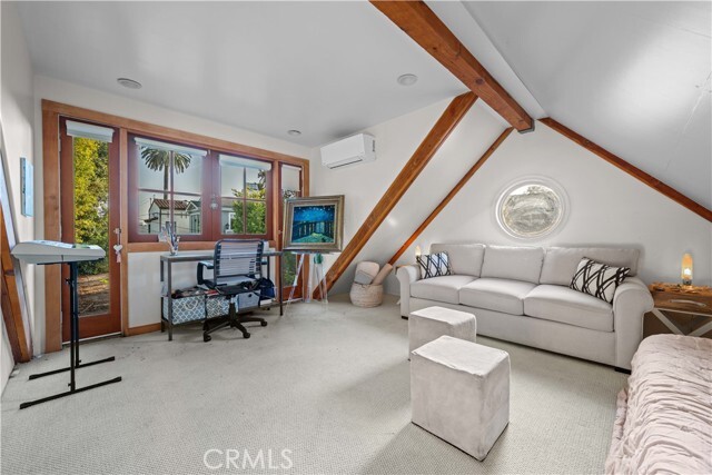 Building Photo - 1630 Warnall Ave