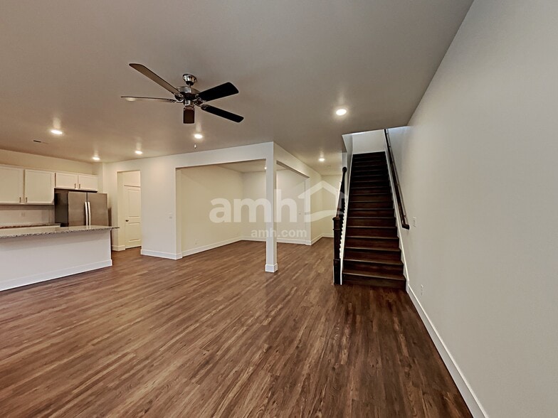 Building Photo - 12401 83rd Ave E