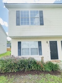 Building Photo - 339 Brookfield Rd